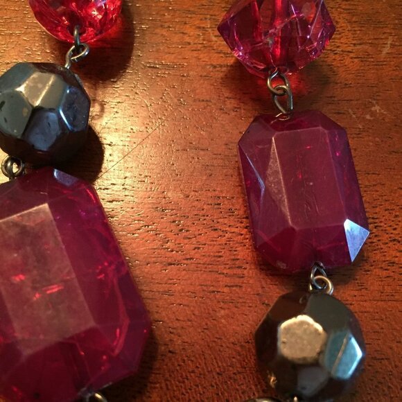 Burgundy Gem Necklace with Free Bracelet - Picture 2 of 6